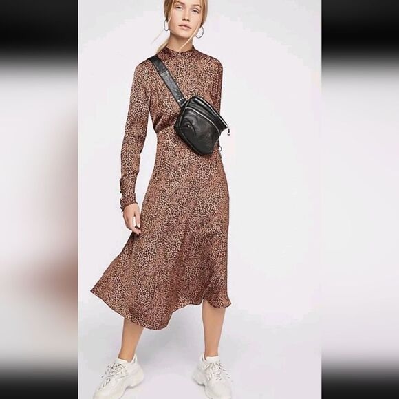 FREE PEOPLE LEOPARD LOVELESS SILKY OPEN BACK LONG SLEEVE MIDI DRESS 2 - Picture 12 of 12